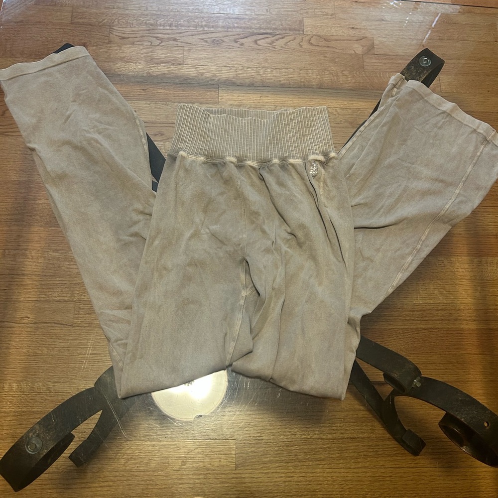 Tan Tapered Leggings with Classic Waistband